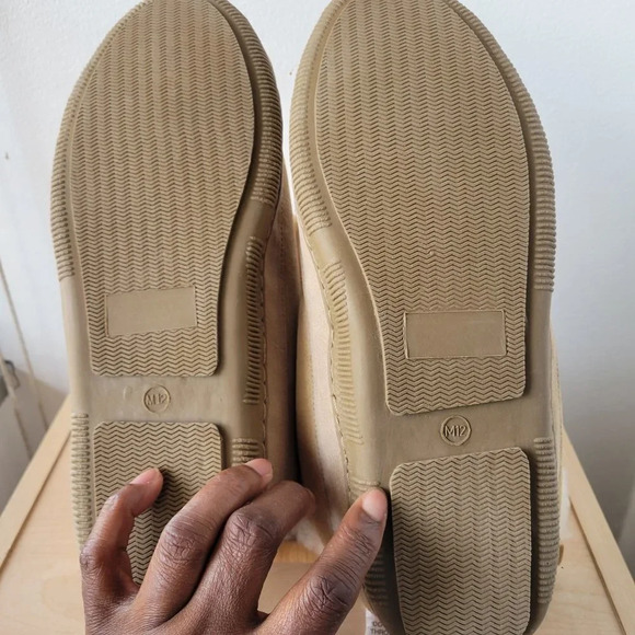 COPY - NWT- 100% GENUINE MEN’S AUSTRALIAN SHEEPSKIN SLIPPERS - (Men’s Size 12) - Picture 4 of 13